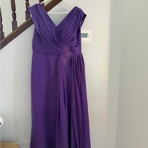 Elegant Purple Evening Gown